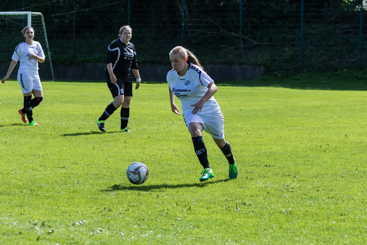 Bild 135 - Frauen SV Henstedt Ulzburg 3 - Bramfeld 3 : Ergebnis: 5:1